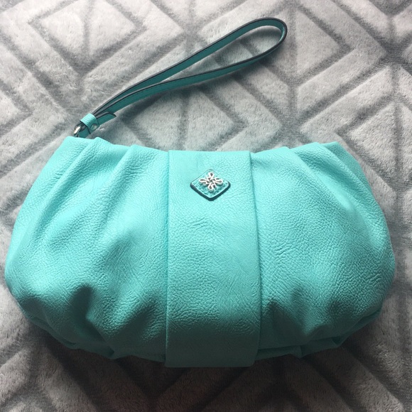 Simply Vera Vera Wang Handbags - Simply Vera Vera Wang Messina Wristlet/Clutch